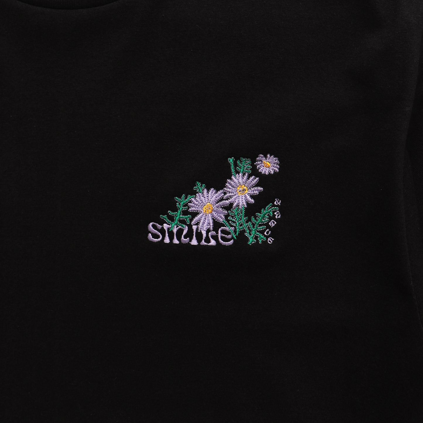 Swan River Daisy Tshirt